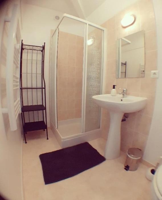 Beautiful Pigeonnier With Sensational Surroundings Holiday home Pujols (Lot-et-Garonne)