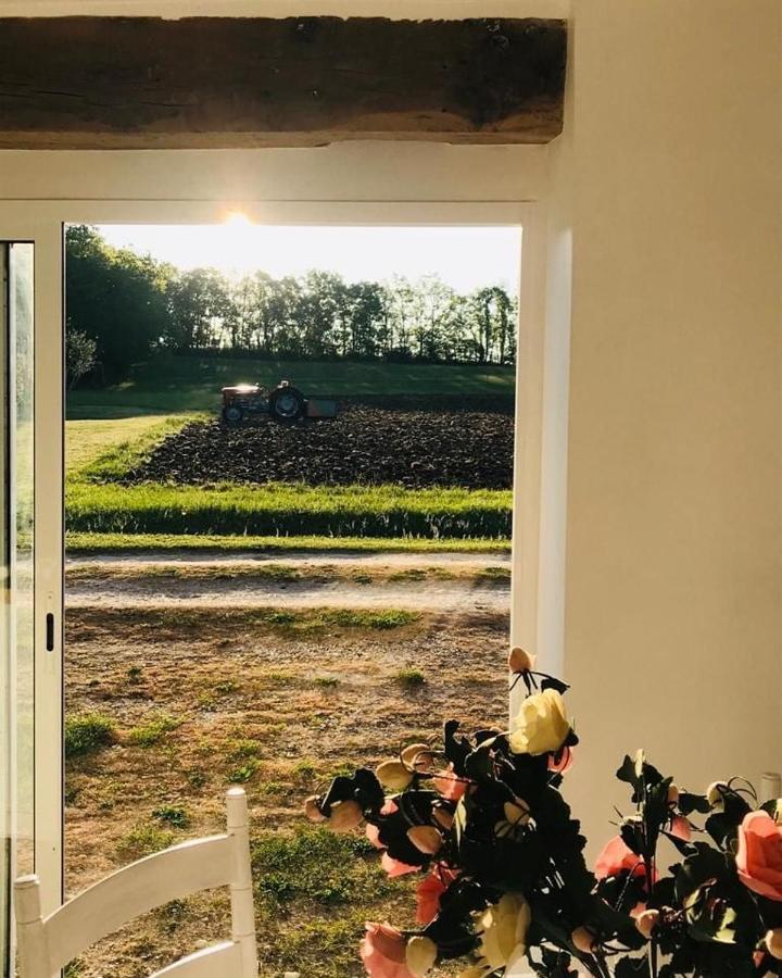 Beautiful Pigeonnier With Sensational Surroundings Pujols (Lot-et-Garonne)